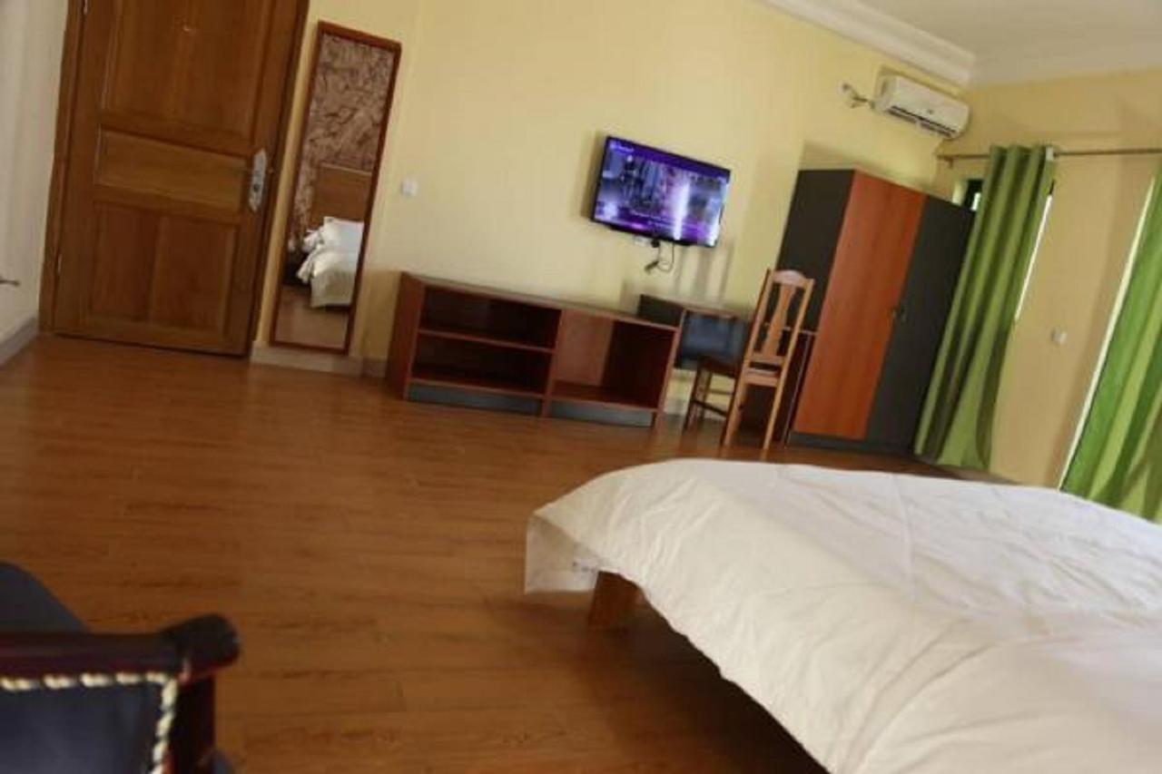 Cityzen Hotel Дуала Экстерьер фото
